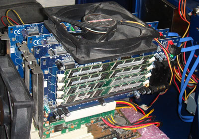 i-RAM 4枚構成の図